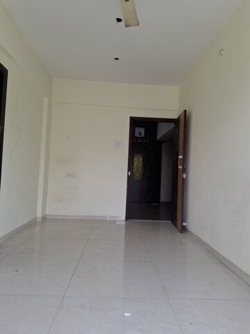 Room in 1 BHK Builder Floor at Sunshine Heights Ghasoli, Ghansoli – for Rent