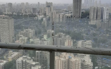 1 BHK Apartment For Sale in Omkar Signet, Malad East