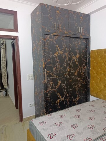 Furnished Amenities in 2 BHK Builder Floor at Arjun Nagar – for Rent