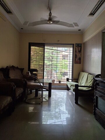 Living Room in 2.5 BHK Apartment at Mudit Garden, Kopar Khairane – for Rent