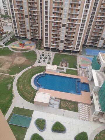 Master Plan in 3.5 BHK Apartment at Rishita Manhattan, Gomti Nagar – for Rent