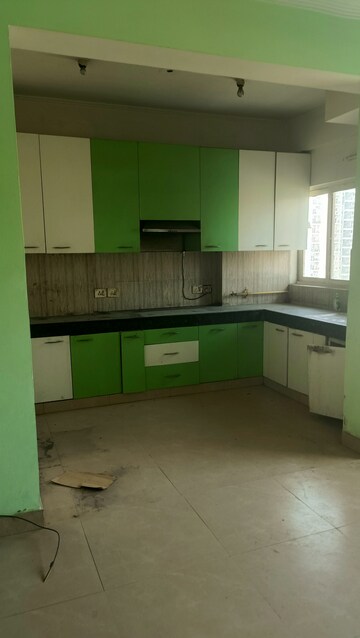 3 BHK Apartment For Rent in Gardenia Gateway, Sector 75