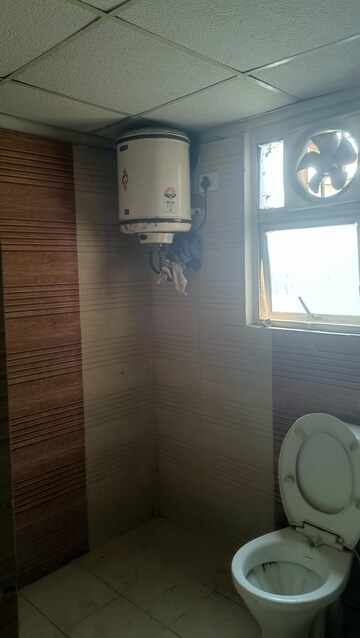Bathroom in 3 BHK Apartment at Gardenia Gateway, Sector 75 – for Rent