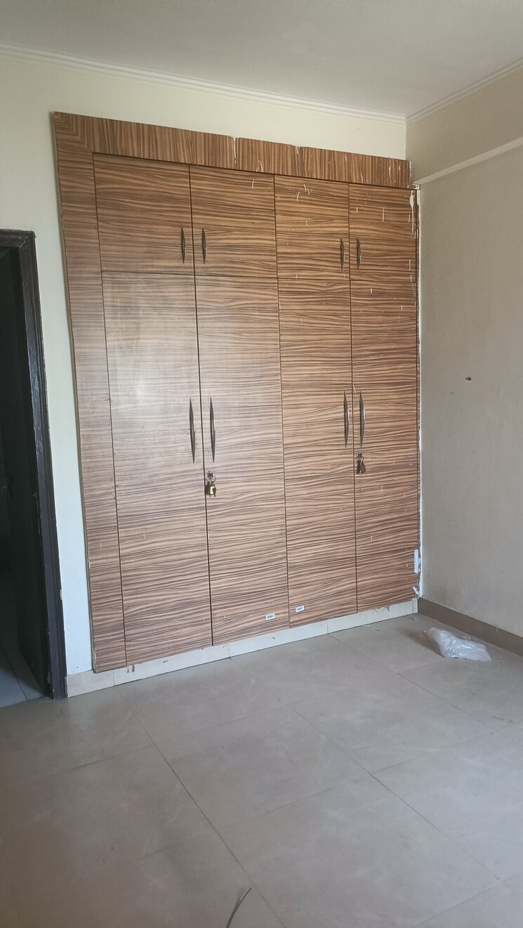 Master Bedroom, gardenia-gateway 3 Bedroom 1700 Sq.Ft. Apartment In Sector 75 Noida 8479641