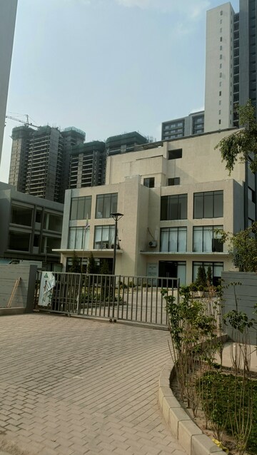 Living Room in 3 BHK Apartment at Godrej Woods, Sector 43 – for Rent