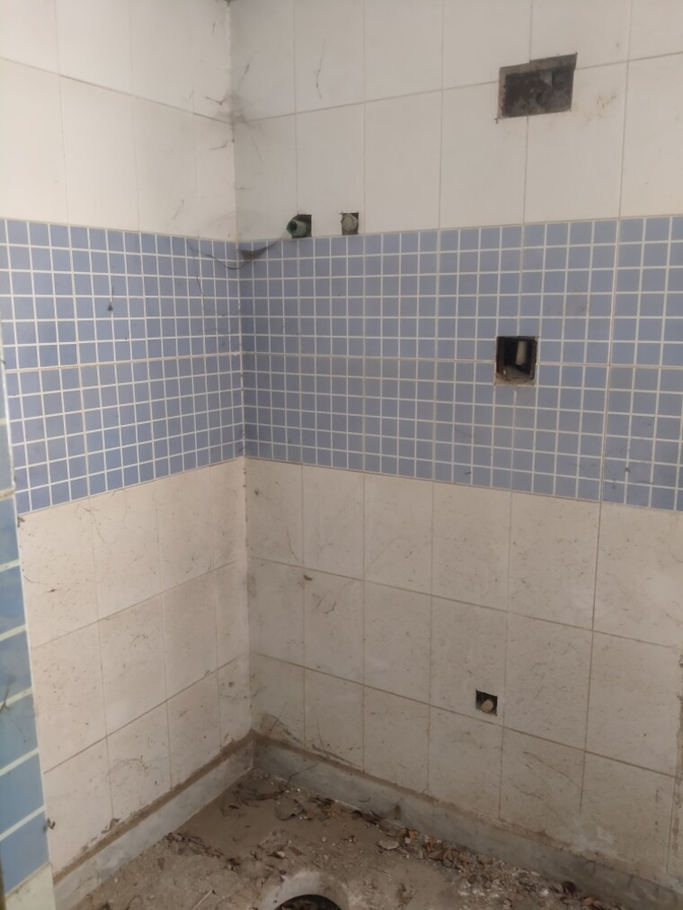 Bathroom, mu 1 greater noida 2 Bedroom 84 Sq.Yd. Independent House In Mu 1 Greater Noida Greater Noida 8479654