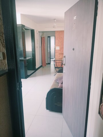 Furnished Amenities in 1 BHK Apartment at Hiranandani Estate Astoria, Ghodbunder Road – for Rent