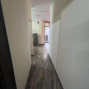 Living Room in 1 BHK Builder Floor at Masjid Moth – for Rent