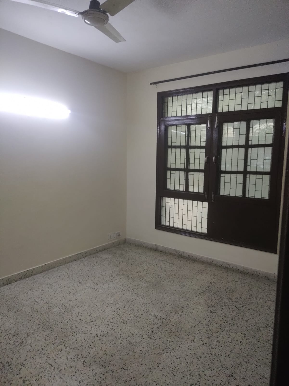 2 BHK Apartment For Sale in Eros Sterling Apartments