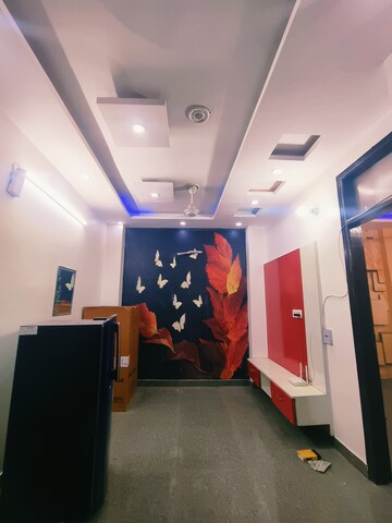 Living Room in 2 BHK Builder Floor at Dwarka Mor – for Rent