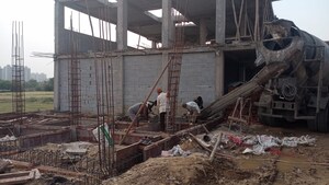 Living Room in 2 BHK Builder Floor at Sector 74 – for Sale