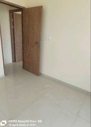 Master Bedroom in 2 BHK Apartment at Godrej Nest Kandivali, Kandivali East – for Rent