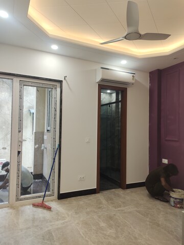 Floor Plan in 3 BHK Builder Floor at Chittaranjan Park – for Sale