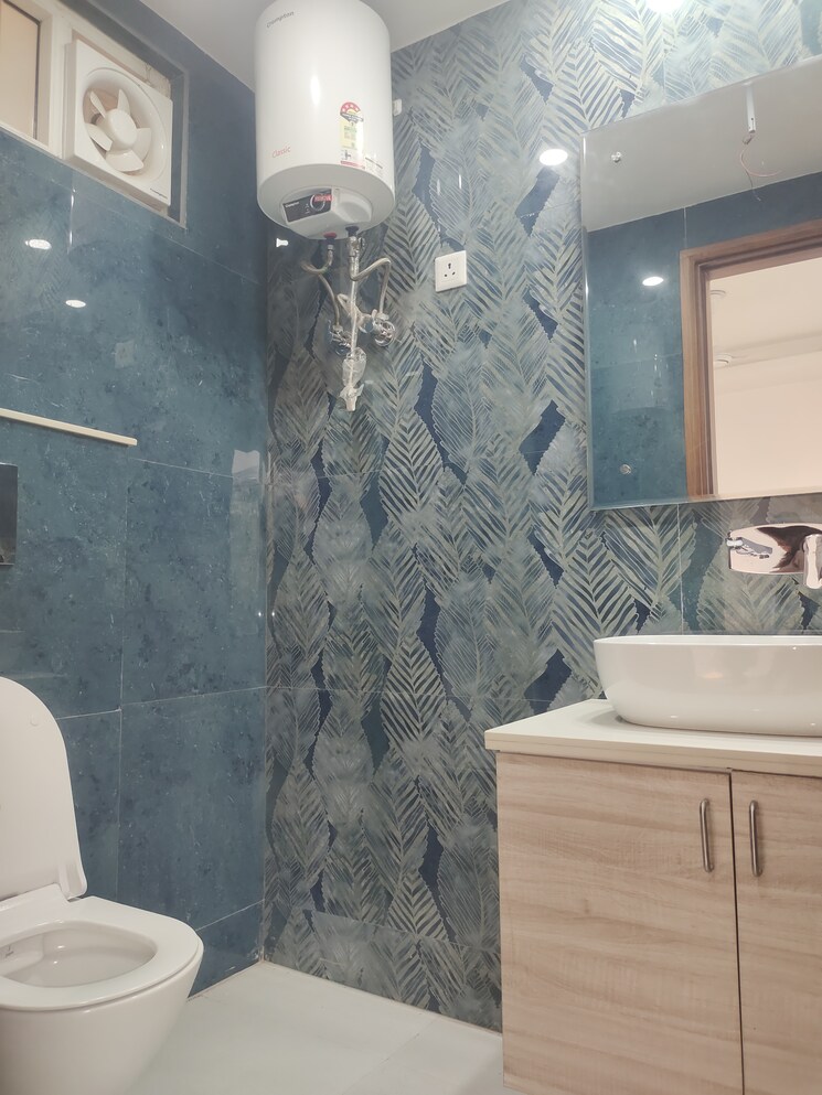 Master Bedroom, kalkaji 3 Bedroom 1800 Sq.Ft. Builder Floor In Kalkaji Delhi 8479742