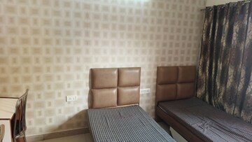 Room in 1 BHK Independent House at Sector 35 – for Rent