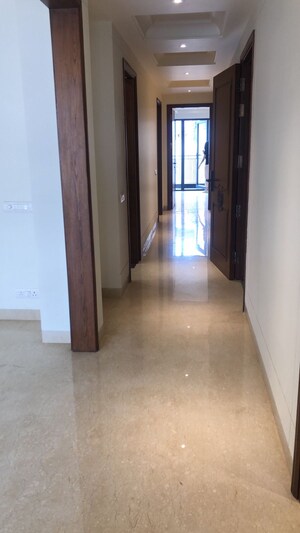 Master Bedroom in 3 BHK Builder Floor at Sarvapriya Vihar – for Sale