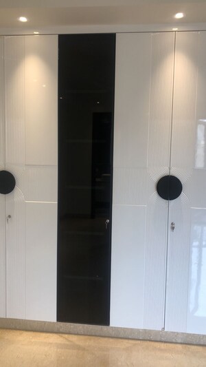 Bathroom in 3 BHK Builder Floor at Sarvapriya Vihar – for Sale