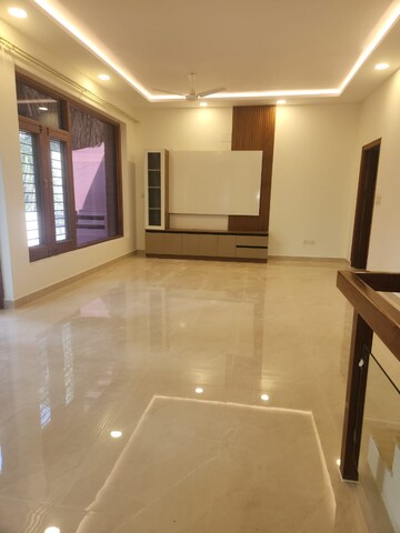 Living Room in 3 BHK Villa at Indaus Whitefield Boulevard, Seegehalli – for Rent