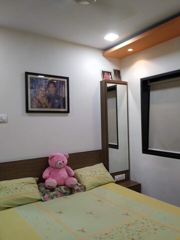 Master Bedroom in 3 BHK Apartment at Akal CHS, Andheri East – for Rent