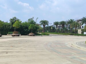  Plot – Garden View at Omaxe Metro City, Kalli Paschim - for Sale