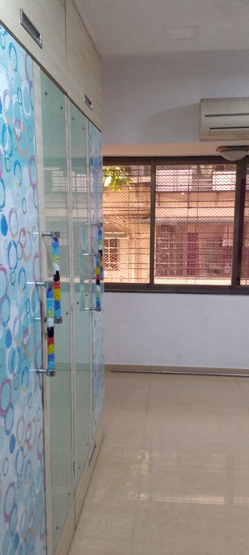Room in 2 BHK Apartment at Paranjape Schemes Royal Court, Andheri East – for Rent