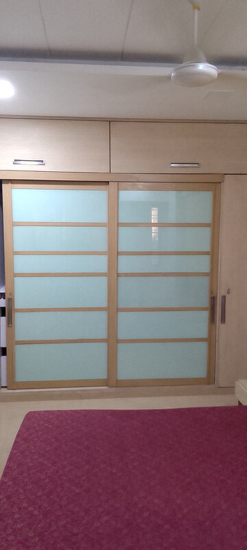 Room in 2 BHK Apartment at Paranjape Schemes Royal Court, Andheri East – for Rent