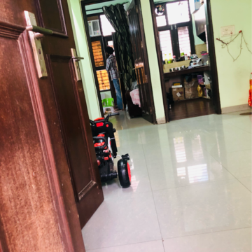 Room in 1.5 BHK Villa at Sector 23 – for Rent