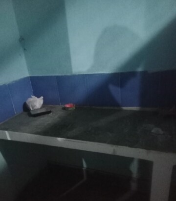 Room in 1 BHK Independent House at Aliganj – for Rent