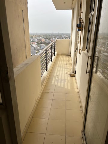 2 BHK Apartment – Map Location View at Devika Skypers, Raj Nagar Extension - for Rent