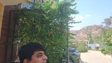 6 BHK Villa – Exterior View View at Alkapuri - for Rent