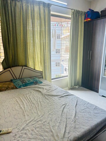 Bedroom in 2 BHK Apartment at Lucent Fressia Ranibello, Malad East – for Sale