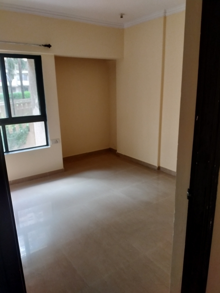1 BHK + Pooja Room Apartment For Sale in Raunak City Sector 4