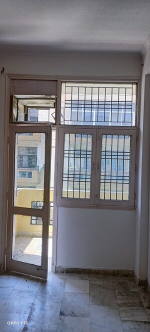 Master Bedroom in 2 BHK Apartment at Parsvnath Edens, Alpha Ii Greater Noida – for Sale