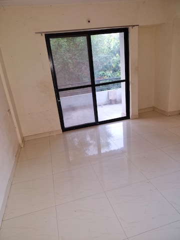 Master Bedroom in 2 BHK Apartment at Vanashree Apartment, Hadapsar – for Rent