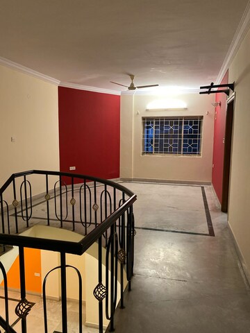 Building Lobby in 4 BHK Apartment at Indiranagar – for Rent