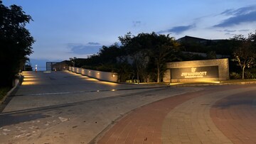 5 BHK Villa – Exterior View View at Prestige Golfshire, Nandi Hills - for Rent