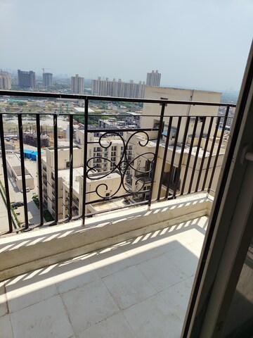 2 BHK Apartment For Rent in Signature The Millennia 2, Sector 37d