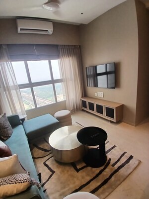 Building Lobby in 2 BHK Apartment at Hiranandani Meadows, Manpada – for Sale