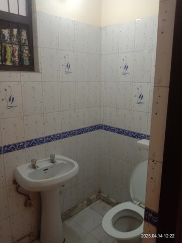Bathroom in 2 BHK Builder Floor at Green Fields Colony – for Sale