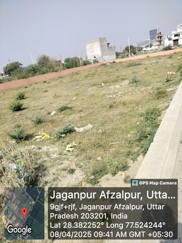  Plot – Garden View at Sector 27 Yamuna Expressway - for Sale