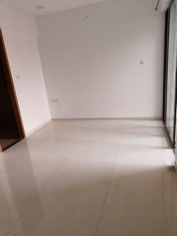 Room in 2 BHK Apartment at Majestique Signature Towers, Balewadi – for Rent