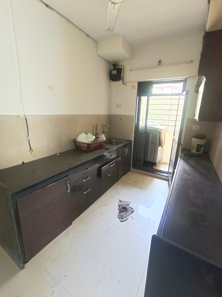 Kitchen, dhokali 3 Bedroom 1500 Sq.Ft. Apartment In Dhokali Thane 8480586