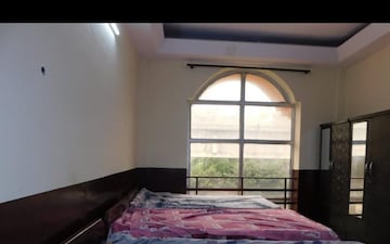 6+ BHK Independent House For Sale in Sector 30
