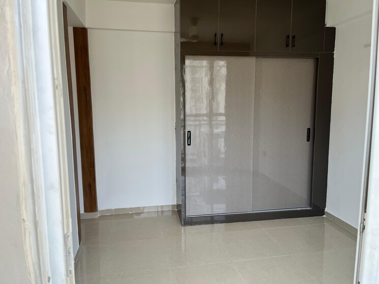Room, rof-aalayas 3 Bedroom 645 Sq.Ft. Apartment In Sector 102 Gurgaon 8480596