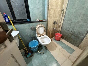 Bathroom in 2 BHK Apartment at Swapnalok Towers, Malad East – for Rent