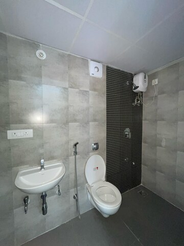 Attached Bathroom in 1 BHK Apartment at Lodha Crown Quality Homes Dombivli, Dombivli East – for Rent