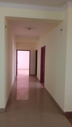 Furnished Amenities in 2 BHK Builder Floor at Aliganj – for Sale