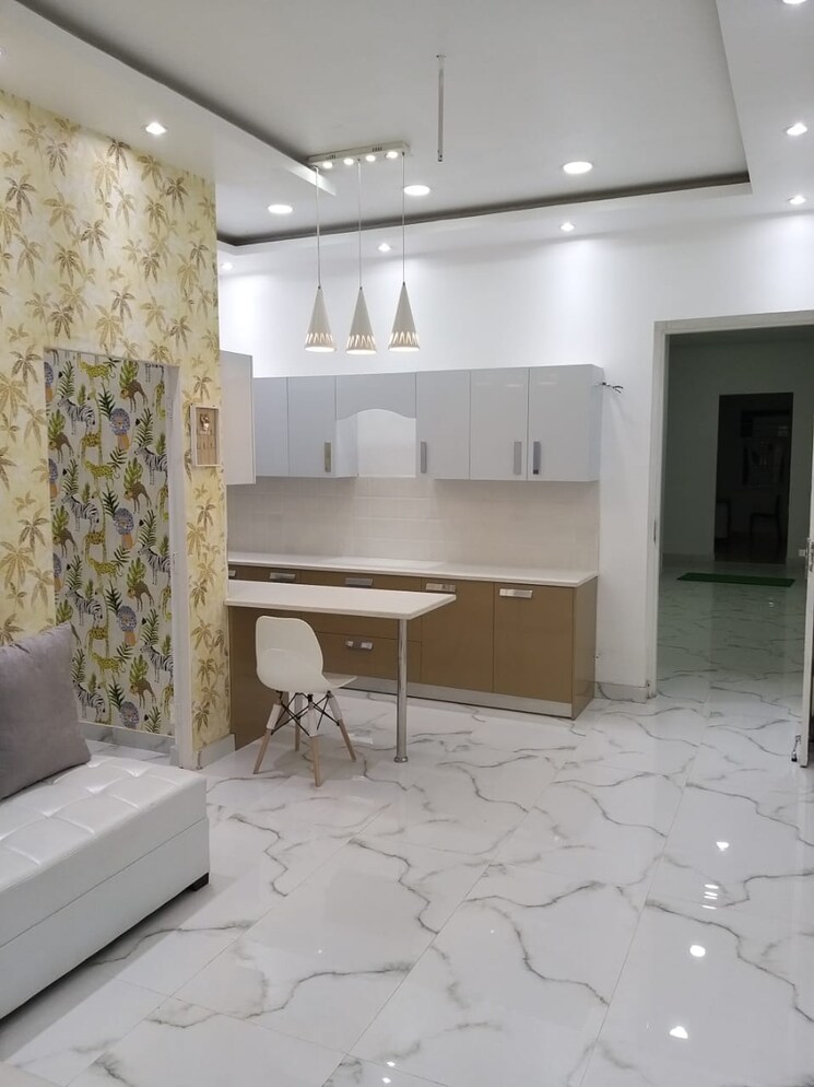 Exterior View, sector 14 3 Bedroom 350 Sq.Yd. Independent House In Sector 14 Faridabad 8480655