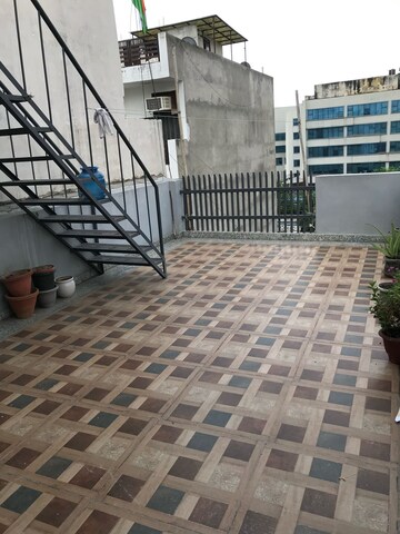 1 BHK Independent House – Map Location View at Unitech Arcadia, South City 2 - for Rent