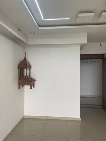 Room in 2 BHK Apartment at Tata Avenida, New Town – for Sale
